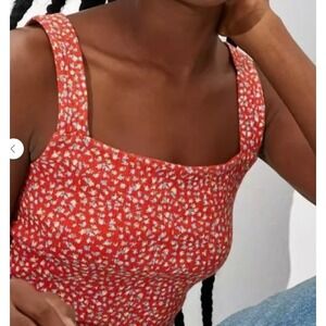 American Eagle Red Floral Ditsy Crop Top Small Square Neck Pointelle Cotton Cami